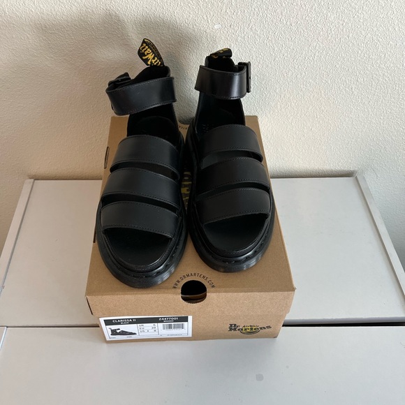 Dr. Martens Clarissa II Shore Sandal - Picture 10 of 15